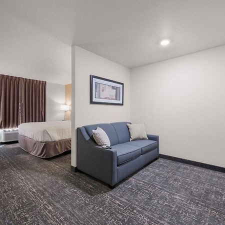 Cobblestone Hotel & Suites - Bellefontaine 外观 照片